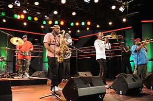  SOUL REBELS  