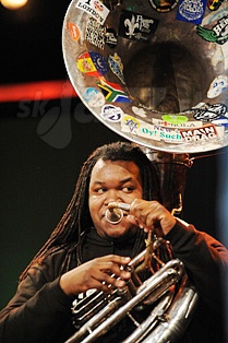  EDWARD LEE Jr.  