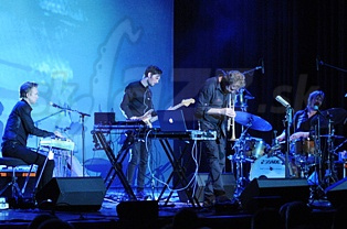  NILS PETTER MOLVÆR QUARTET  