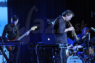  NILS PETTER MOLVÆR QUARTET  