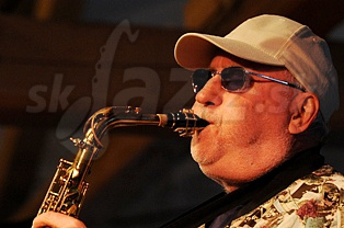  LEE KONITZ  