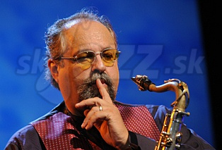  JOE LOVANO  