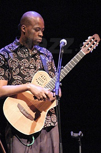  LIONEL LOUEKE  