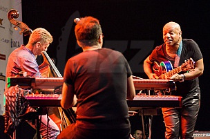 AMC TRIO + MARK WHITFIELD 