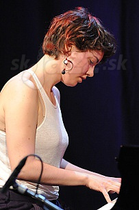  KAJA DRAKSLER  