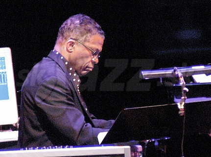 HERBIE HANCOCK  