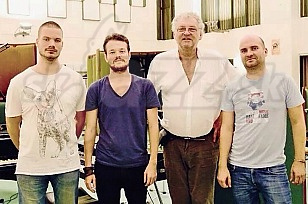  RECORDING SESSION 
