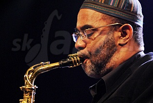  KENNY GARRETT  