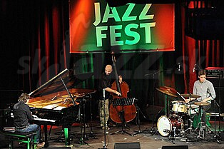  THOMAS RÜCKERT TRIO  