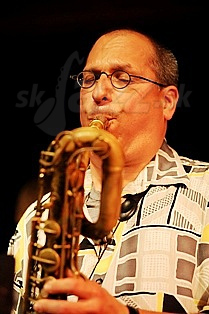  GARY SMULYAN  