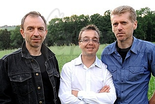  AMC TRIO  
