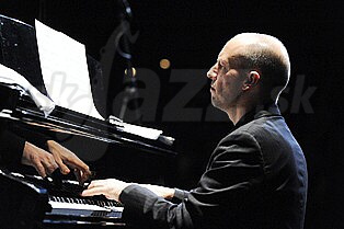  ANTONIO  