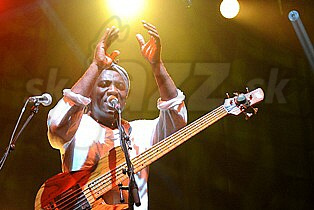  RICHARD BONA  