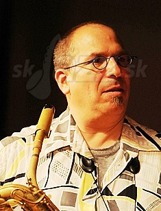  GARY SMULYAN  