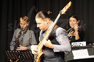  JUAN GARCIA HERREROS´ SNOW OWL  