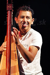  EDMAR CASTANEDA  