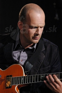 WOLFGANG MUTHSPIEL