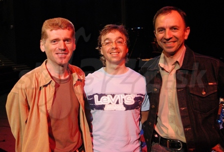 AMC TRIO