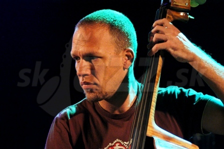 AVISHAI COHEN