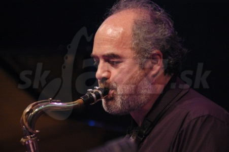 NICOLAS SIMION