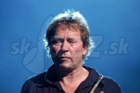 NILS PETTER MOLVÆR