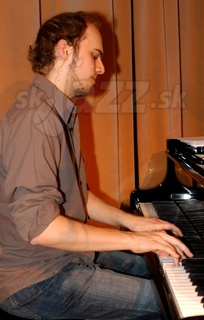 PHILIPP NYKRIN