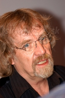 ALI HAURAND