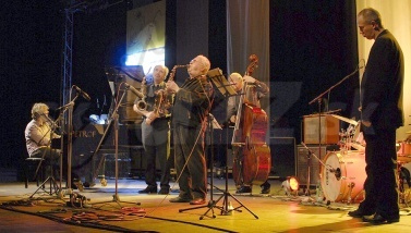  LEE KONITZ BAND