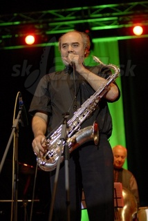  NICOLAS SIMION