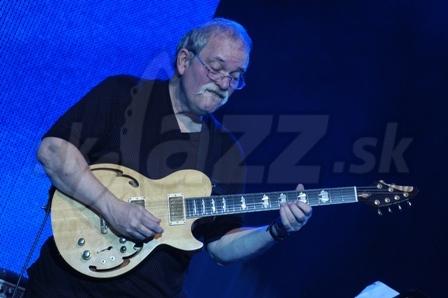  JOHN
