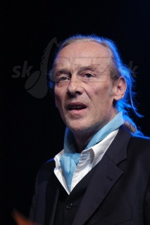 MATHIAS RÜEGG