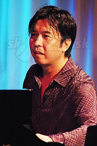  MAKOTO OZONE  