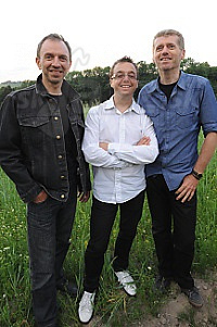  AMC TRIO  