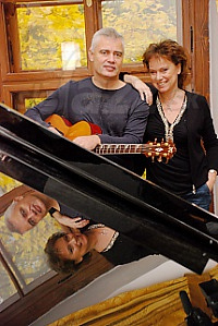  JURAJ BURIAN + A.BARTOŠOVÁ 