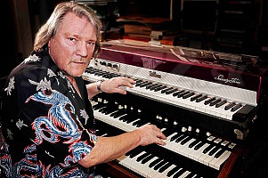  BRIAN AUGER 