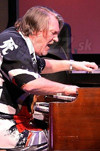  BRIAN AUGER 