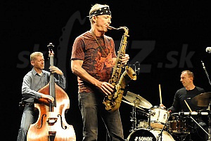  AMC TRIO + BILL EVANS  
