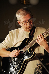  MILOŠ ŽELEZŇÁK  