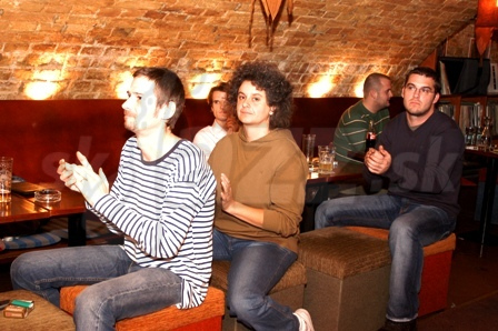  ATMOSFÉRA V KLUBE