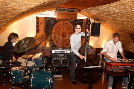  BENNY LACKNER TRIO