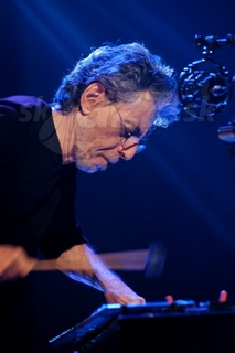  MIKE