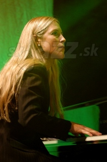 ANKE HELFRICH