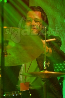  DEJAN TERZIC