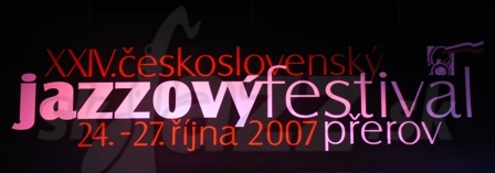 LOGO FESTIVALU