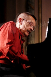  EMIL VIKLICKÝ