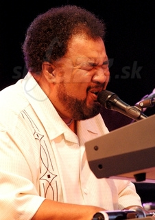 GEORGE DUKE