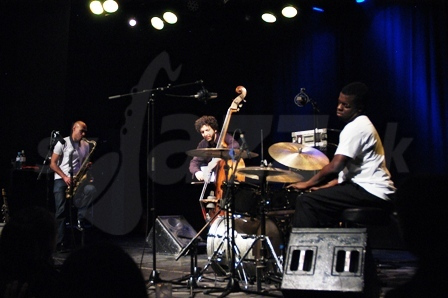  JOSHUA REDMAN TRIO