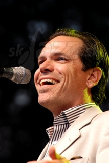 KURT ELLING