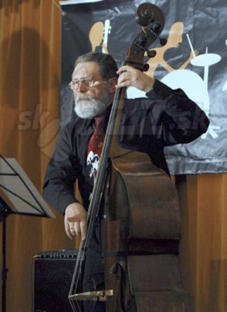 VINCENT KUMMER