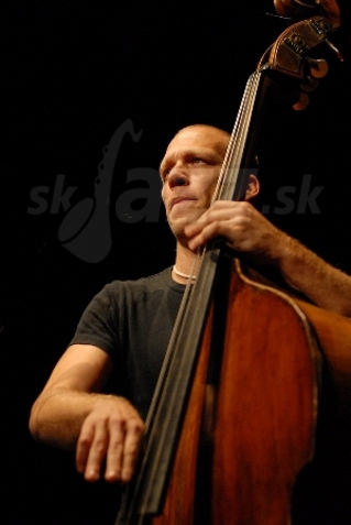 AVISHAI COHEN